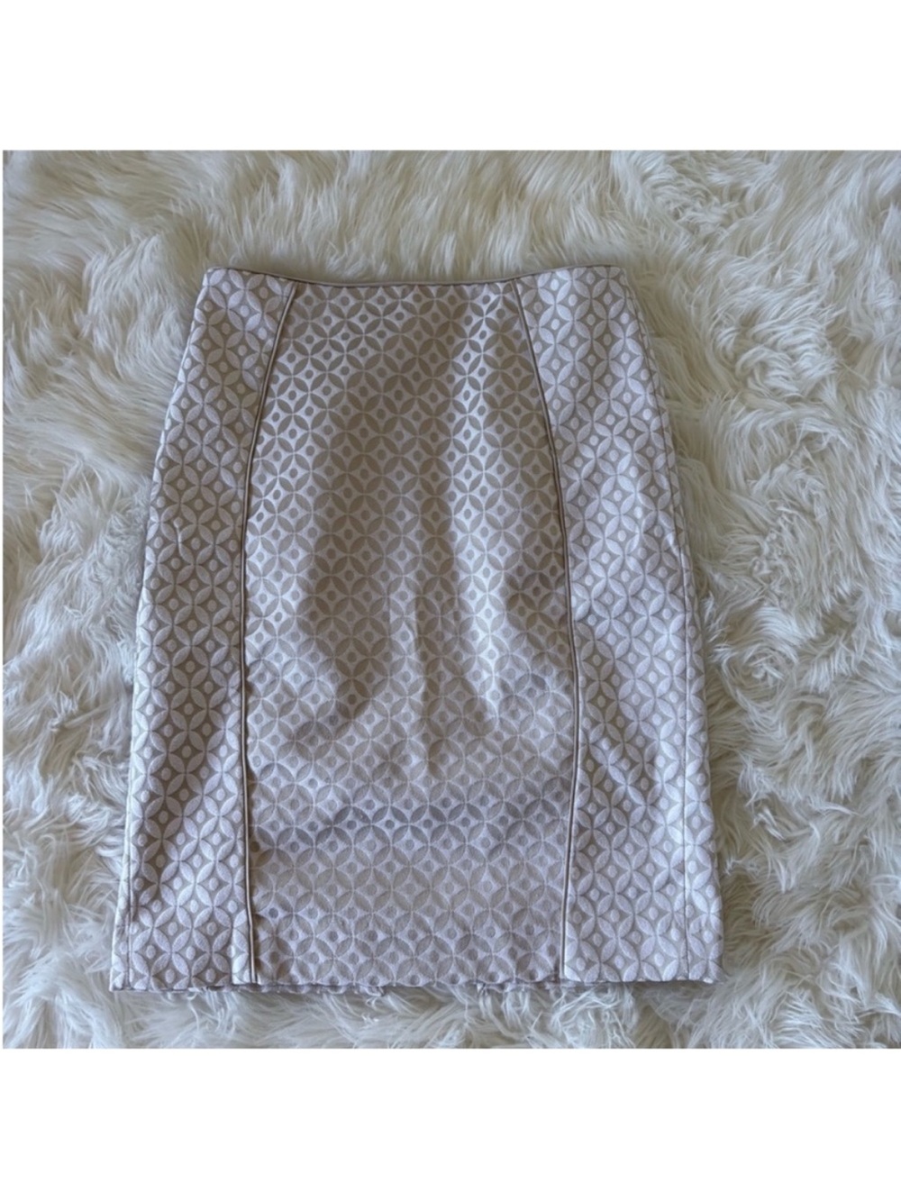 White House Black Market skirt Size 2